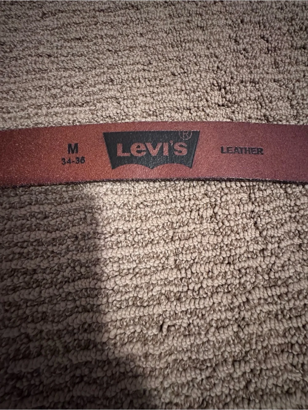 Levis rich burgundy